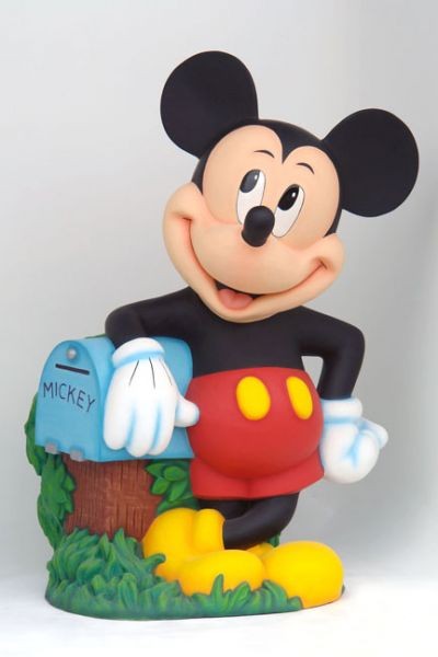 Mickey Maus mit Briefkasten