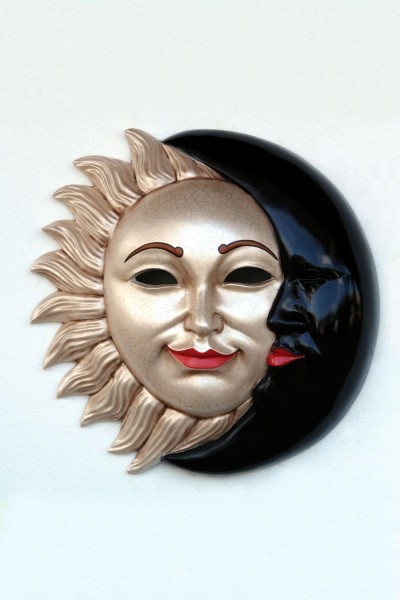 Maske Sonne-Mond Weißgold-Schwarz