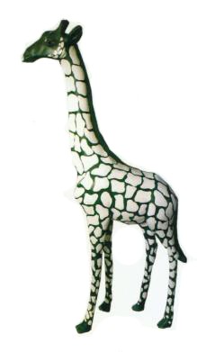 grüne Giraffe mittel mit weißen Flecken