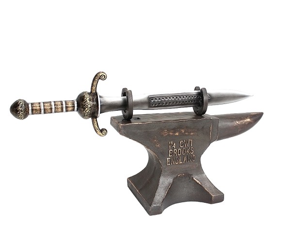 Antikes Amboss mit Schwert 4