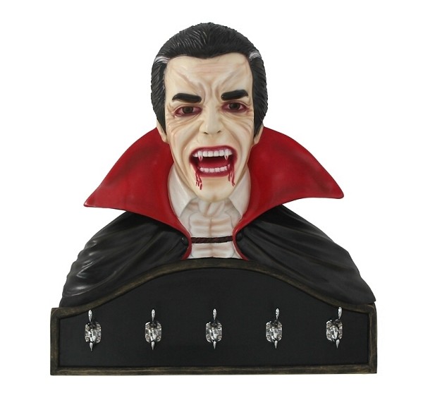Dracula Garderobe