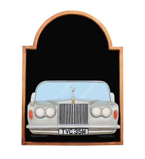Angebotstafel mit Rolls Royce Silber