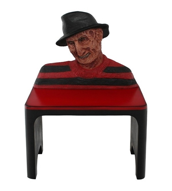Monster Freddy Krüger Sitz