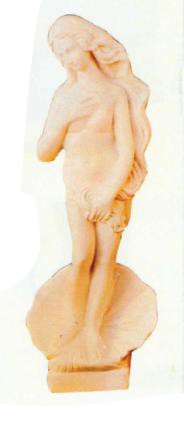 Frauenfigur antik in Muschel