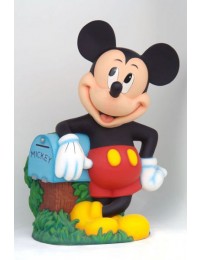 Mickey Maus mit Briefkasten