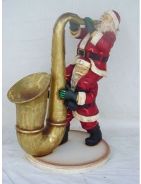 Weihnachtsmänner mit Saxophon