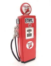 Ethyl Tankstelle als Schrank klein