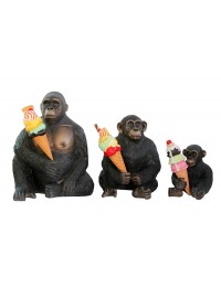 Affenfamilie mit Eis