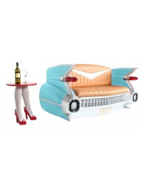 Sofa Cadillac Hellblau mit braunem Polster und Zeitschriften und