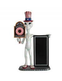 Alien amerika mit Donut auf Tafel und Angebotstafel 