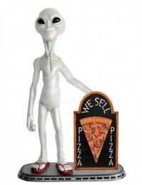 Alien mit Pizza auf Angebotstafel