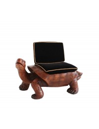 Schildkröte Sitz mit schwarzem Polster