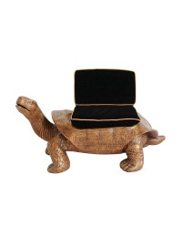 Schildkröte Gold Sitz mit schwarzem Polster