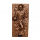 Basketballspieler als bronzefarbende Wandtafel