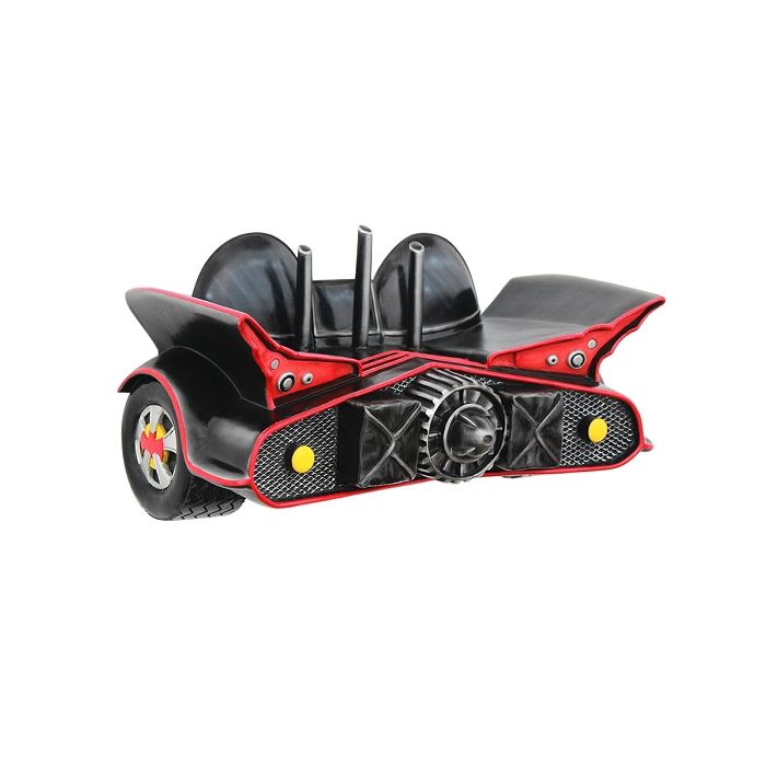 Wanddeko Batmobil mit Flügeln Schwarz Rot verkleinert Dekorationsfigur