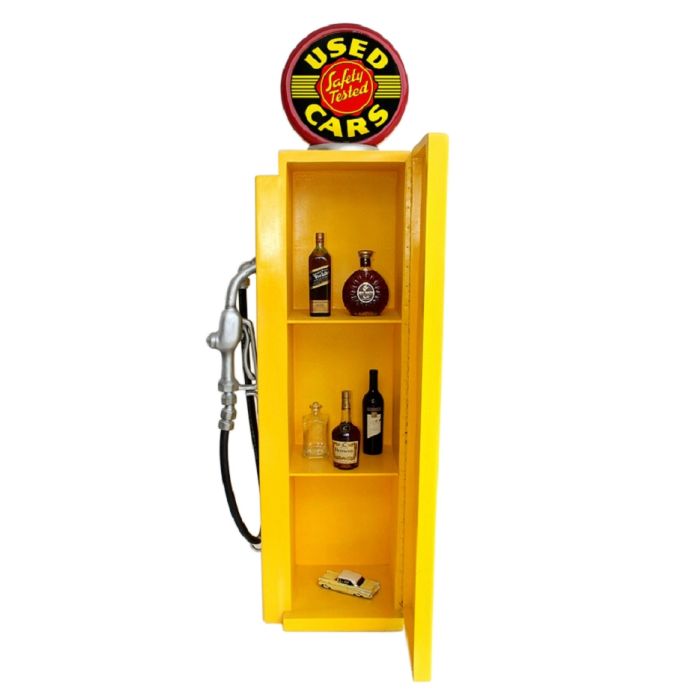 Retro Zapfsäule Gelb Rot als Schrank groß lebensgroß Aufbewahrung