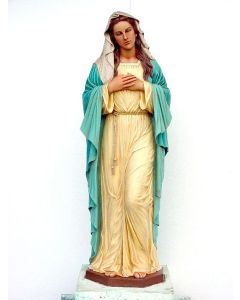 Heilige Maria lebensgroß