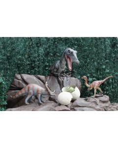 Dinosaurier Spinosaurus hinter Bäumen Oberkörper lebensgroß