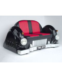SOFA - MERCEDES (SCHWARZ) lebensgroß
