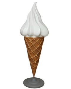 Softeis mit Waffel übergroß XXL