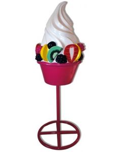 Frozen Joghurt auf Ständer vergrößert