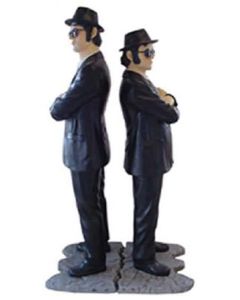 Blues Brothers auf Asphalt verkleinert