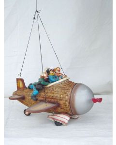 Cowns auf Rattan Flugzeug verkleinert
