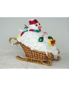 Schneemann im Schlitten verkleinert