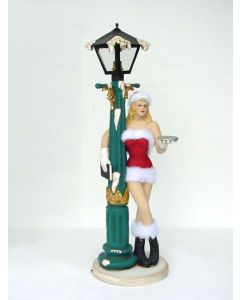 Weihnachtsgirl sexy an Laterne klein verkleinert
