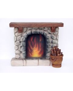Kaminatrappe mit Feuerholz lebensgroß