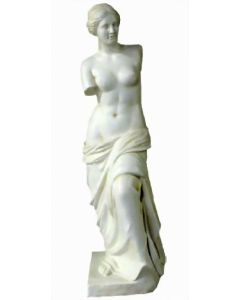 Antike Frauenfigur verkleinert