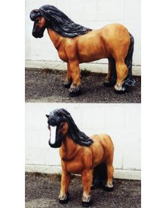 Pony lebensgroß