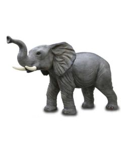 Elefant klein mit Stoßzahn lebensgroß