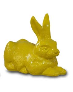 Liegender Hase gelb lebensgroß