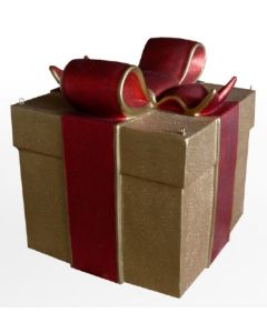 Weihnachtsgeschenk mit Schleife lebensgroß