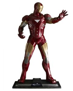 Iron Man 3 - *The Avengers* lebensgroß