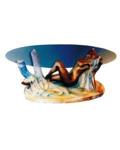 Glastisch mit erotischer Frauenfigur verkleinert