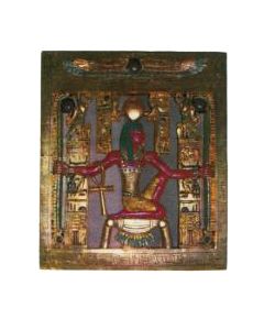 Ägypter auf Wandtafel mit Hieroglyphen lebensgroß