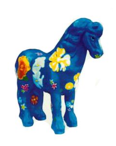 kleines blaues Pony mit Blumenbemalung verkleinert