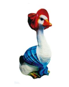 Gans mit Hut und Umhang lebensgroß