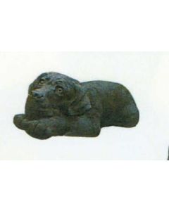 Labrador liegend schwarz lebensgroß