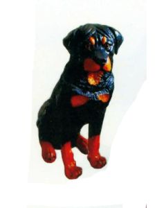 Rottweiler sitzend lebensgroß
