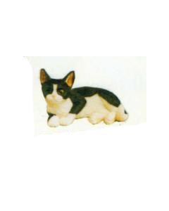 liegende Katze lebensgroß
