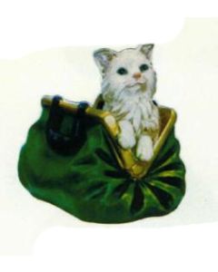 Katze in grüner Handtasche klein lebensgroß