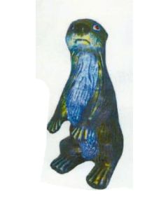 Fischotter stehend lebensgroß