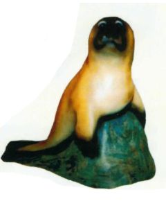 Seerobbe auf Stein lebensgroß