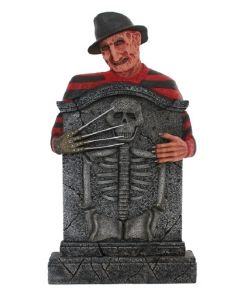 Freddy Krüger Grabstein mit Skelett lebensgroß