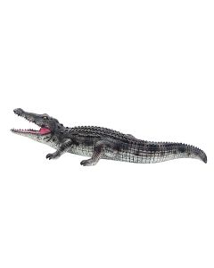 Grau schwarzer Krokodil lebensgroß