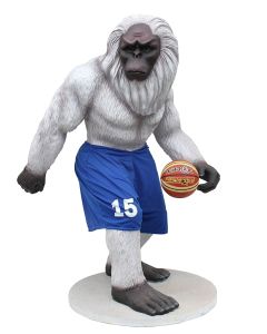 Yeti Basketballspieler lebensgroß