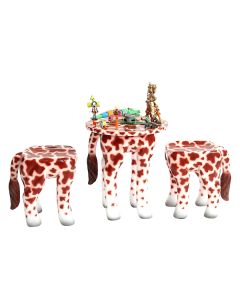 Tisch mit 2 Hockern Giraffe für Kinder verkleinert